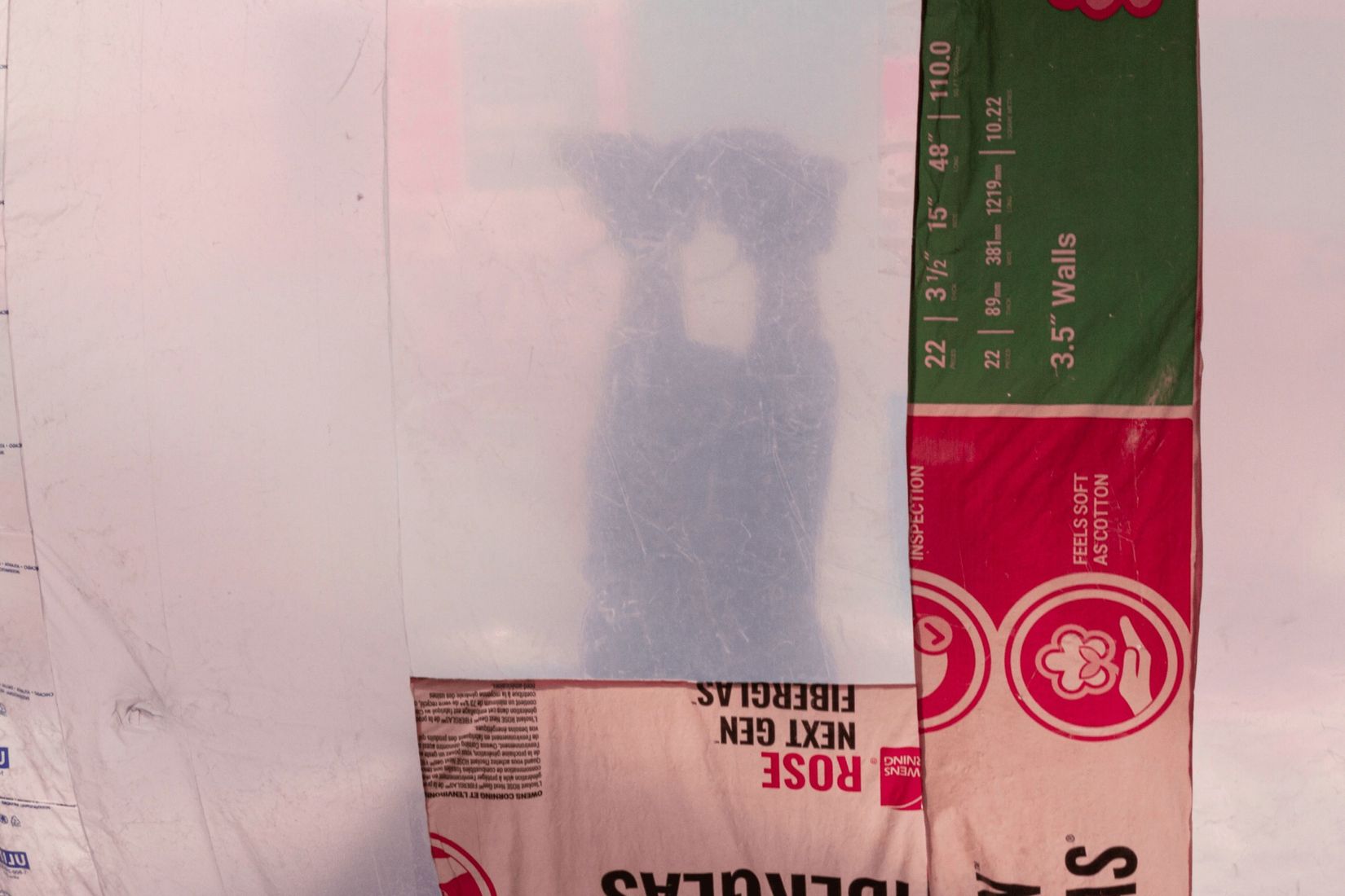 © Studio Rat, <i>Something in Between</i>, 2023. Photo : Clara Cousineau